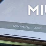 به‌روزرسانی MIUI در گوشی شیائومی نمایش درصد پیشرفت آپدیت سیستم عامل HyperOS