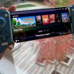 گیمینگ با گوشی شیائومی و دسته کنسولی